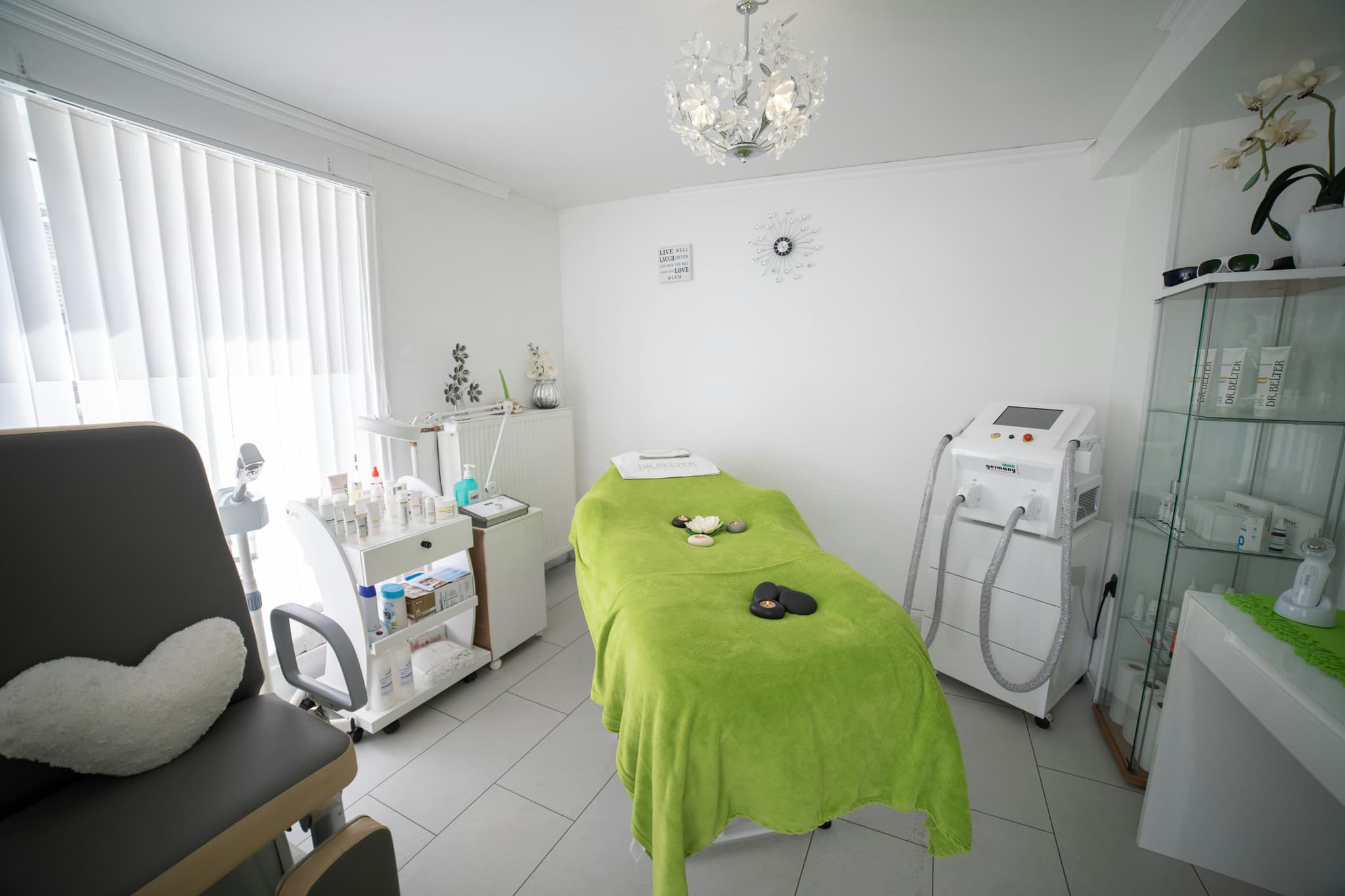 Mosaic Medical Spa interior